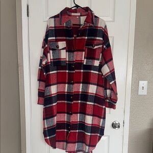 Cozy Plaid long shacket - Red and Navy
